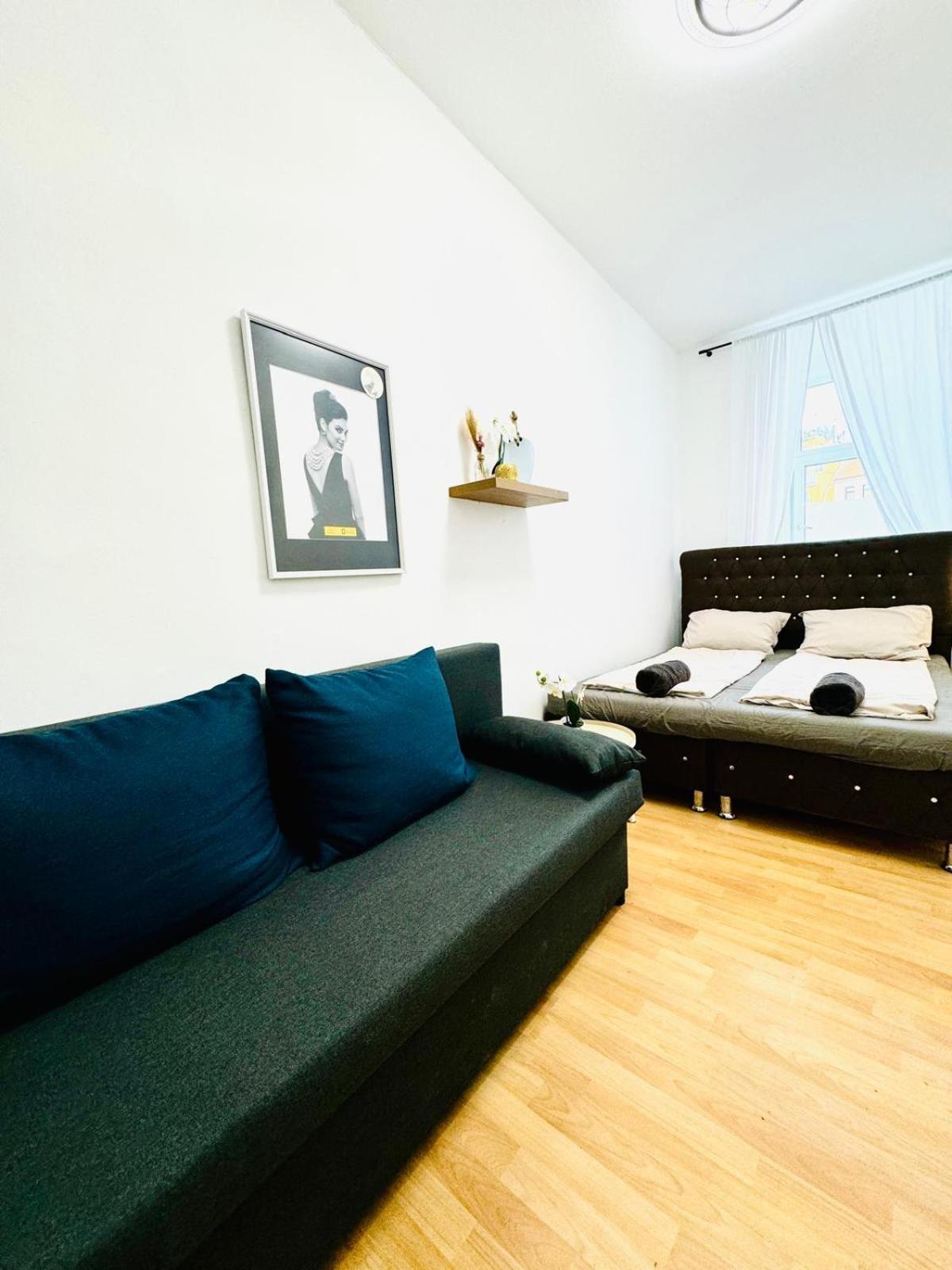 Comfy Rooms In A Shared Apt, 8Min To Rathausplatz Vienna Exterior photo