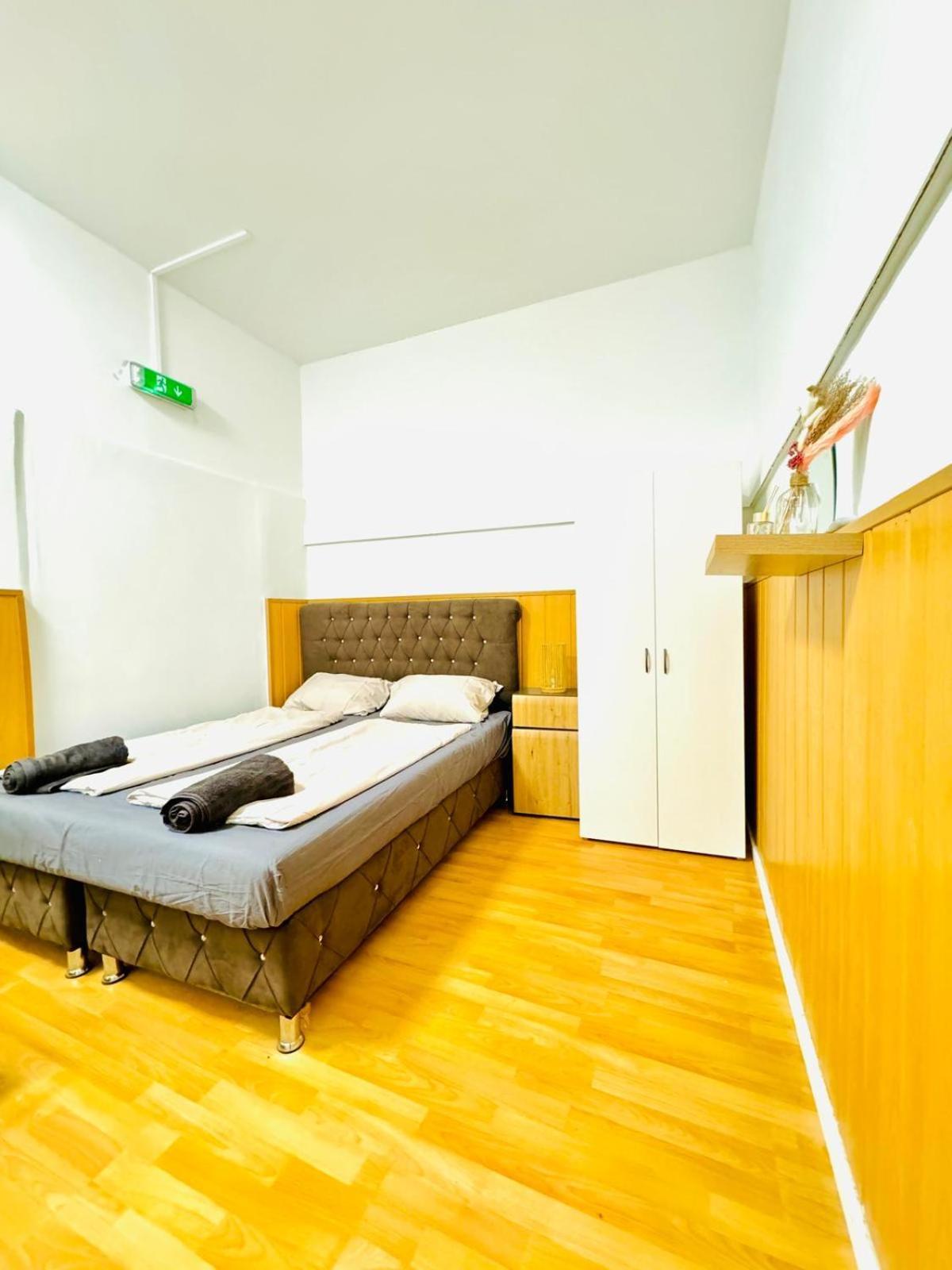 Comfy Rooms In A Shared Apt, 8Min To Rathausplatz Vienna Exterior photo