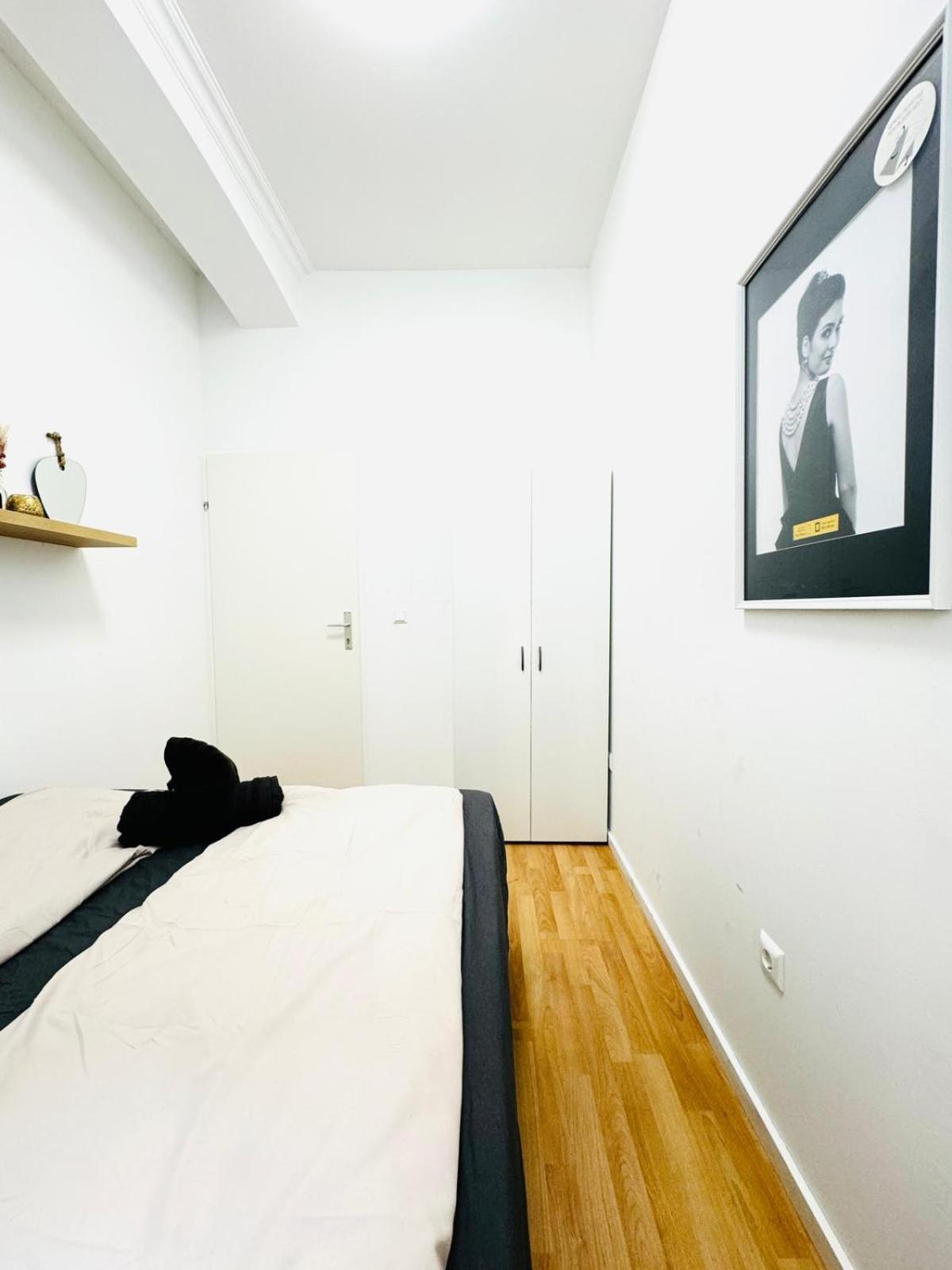 Comfy Rooms In A Shared Apt, 8Min To Rathausplatz Vienna Exterior photo