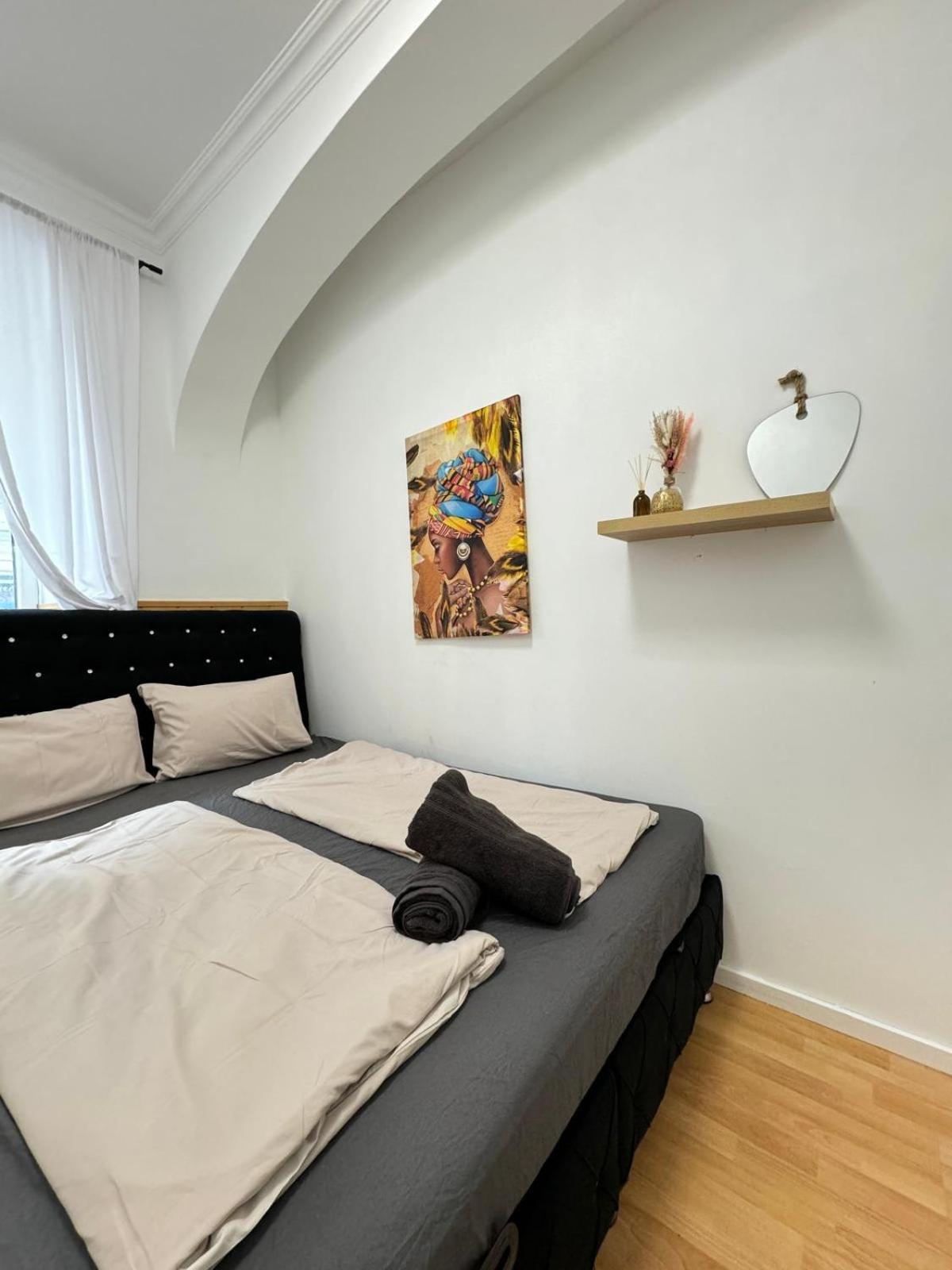 Comfy Rooms In A Shared Apt, 8Min To Rathausplatz Vienna Exterior photo