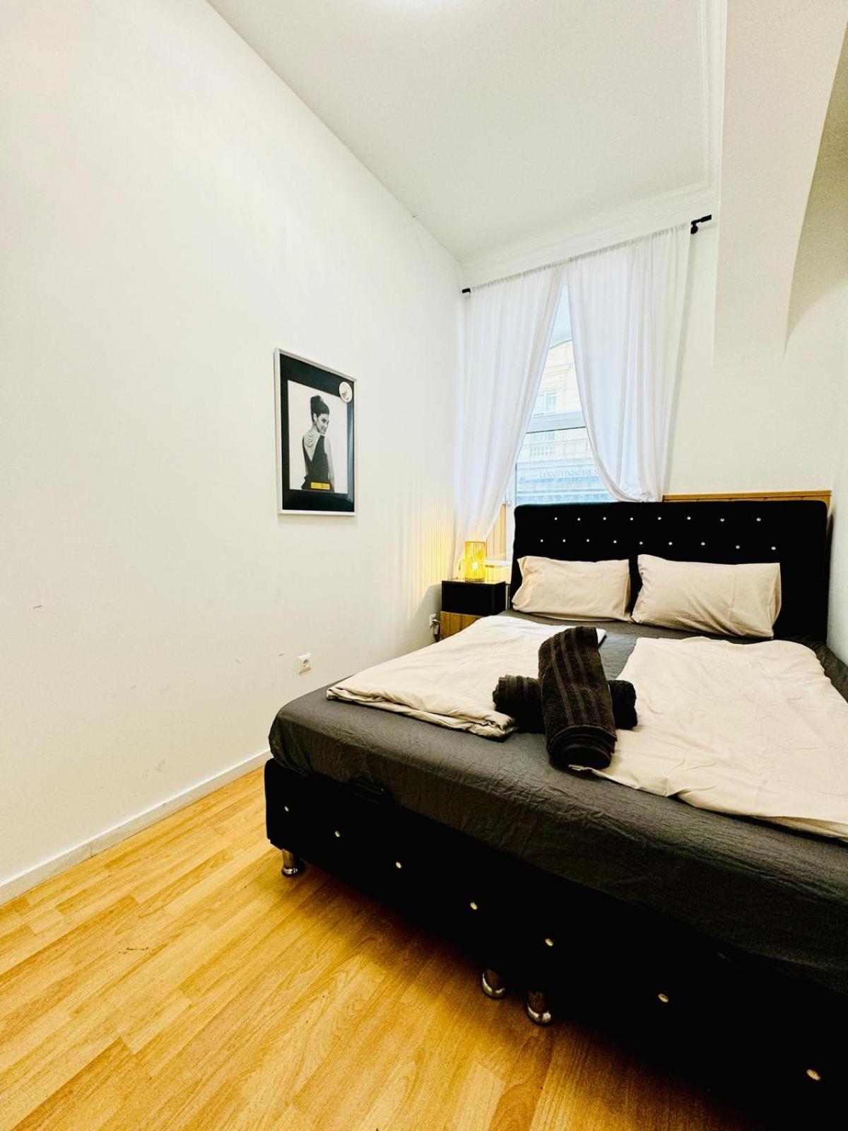 Comfy Rooms In A Shared Apt, 8Min To Rathausplatz Vienna Exterior photo