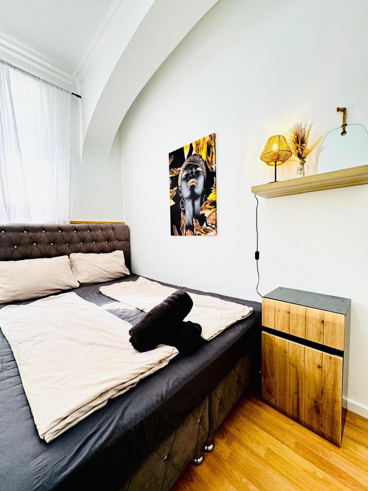Comfy Rooms In A Shared Apt, 8Min To Rathausplatz Vienna Exterior photo